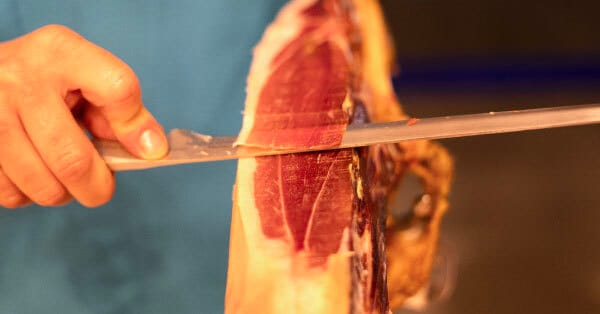 ¿Alguien por ahí quiere jamón gratis? 😏